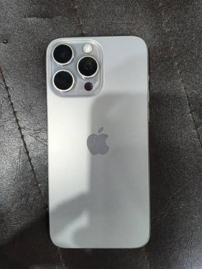 Apple iPhone 15 Pro Max with Box cable factory unlock