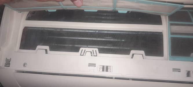 Orient 1.5 ton inverter gas 410 condition All ok