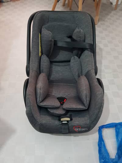 Baby Car Seat / Baby Carrier