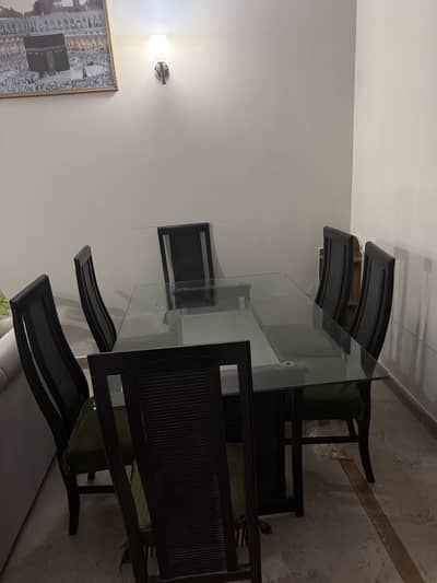 Dinning table for use