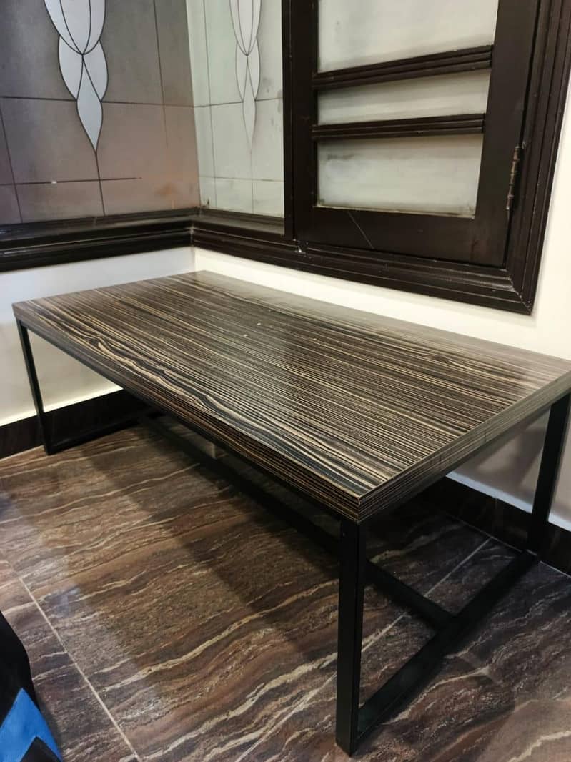 habit coffee table 2