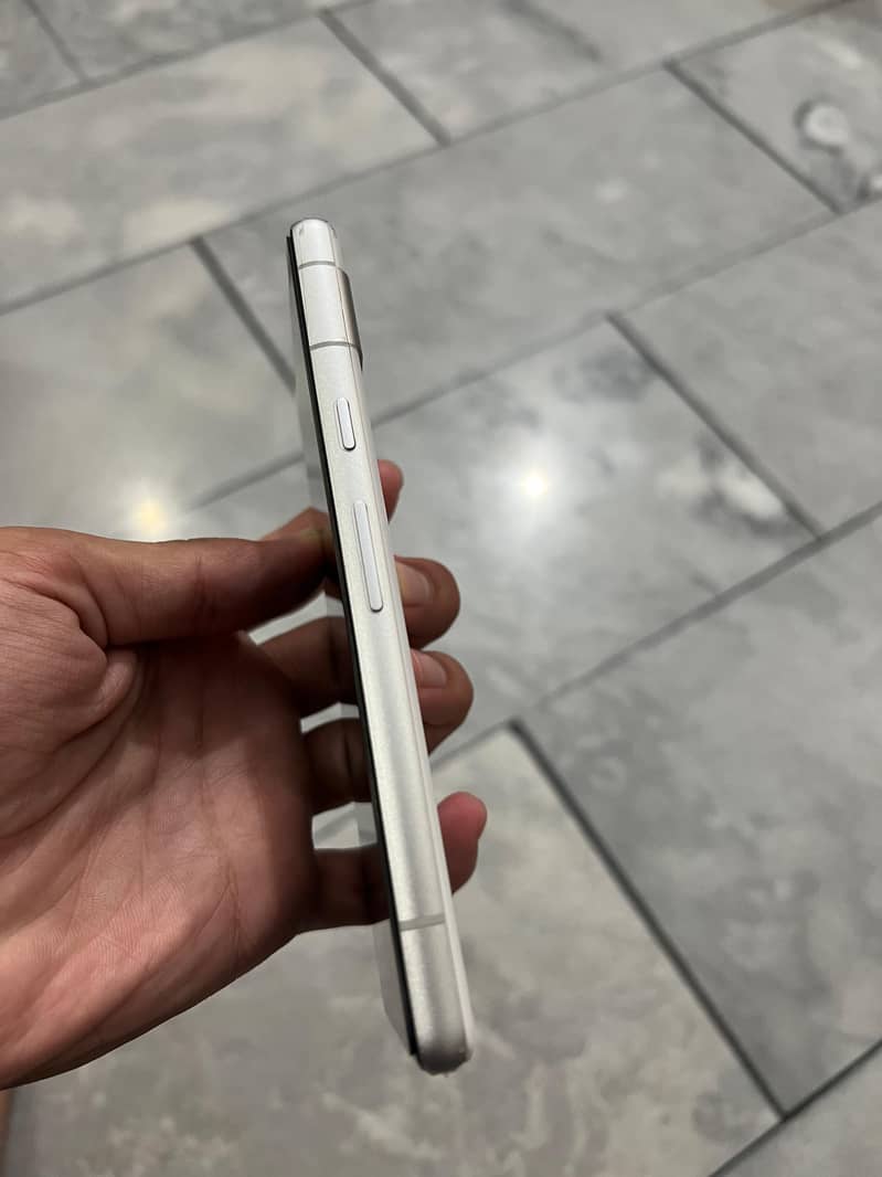 Google Pixel 7a 1