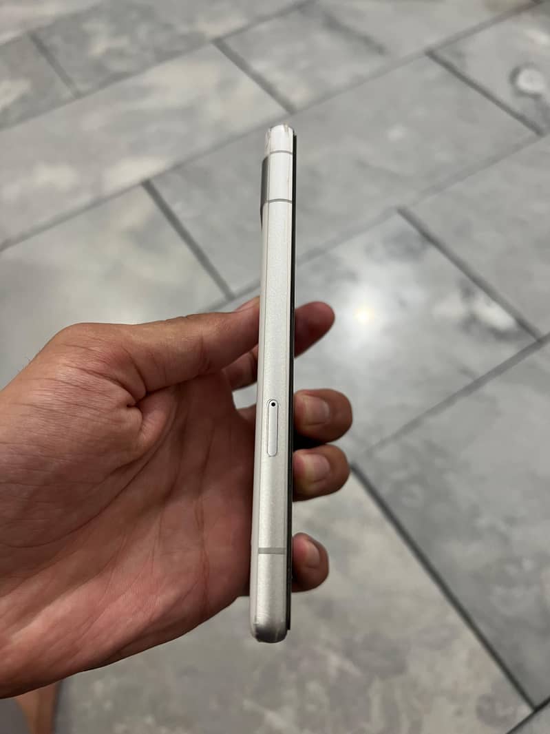 Google Pixel 7a 3