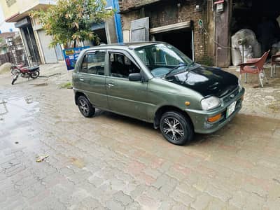 Daihatsu Cuore 2011