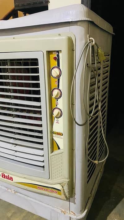 Room cooler