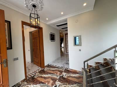 10 Marla Upper Portion Available For Rent