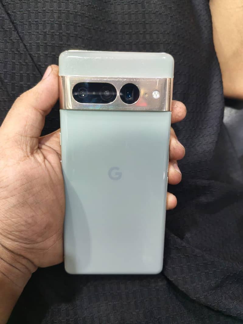 Google Pixel 7 Pro 0