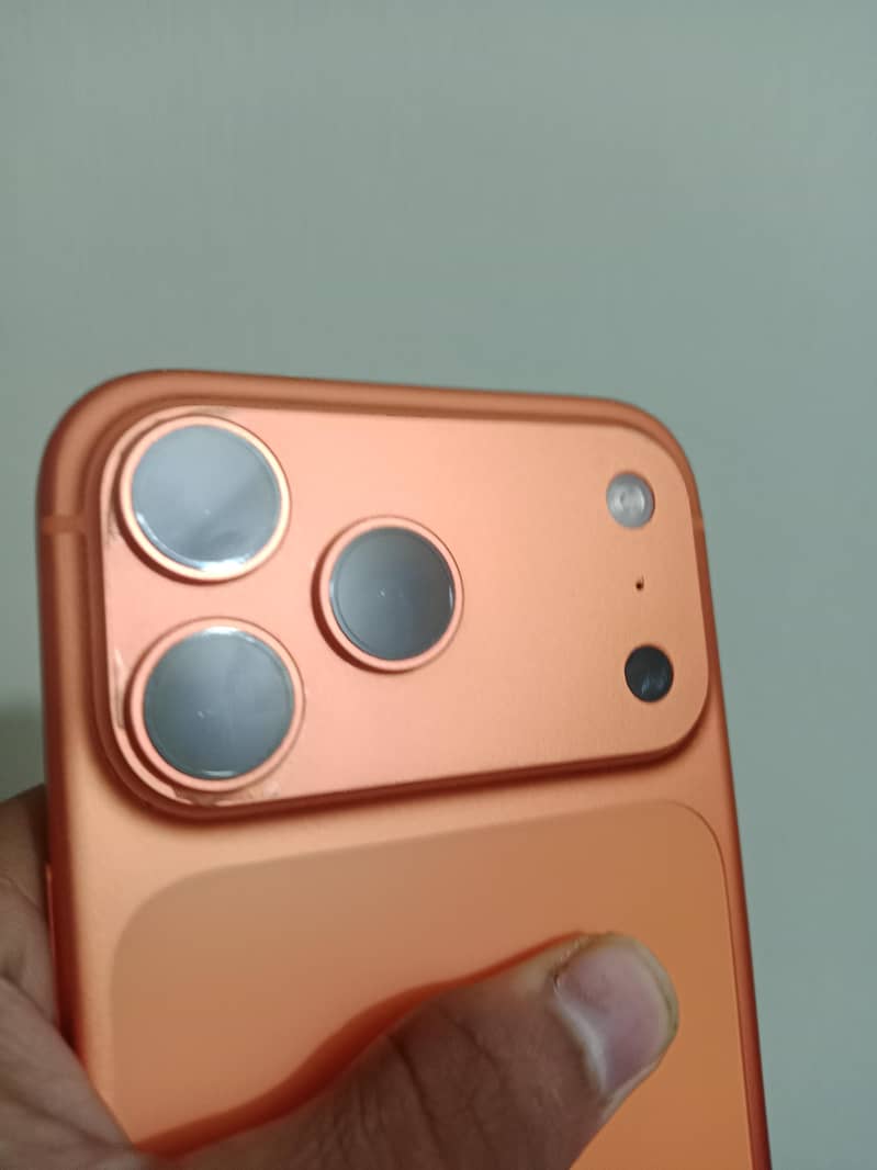 iphone 17 pro max 3