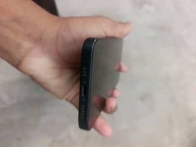 Apple iPhone 14