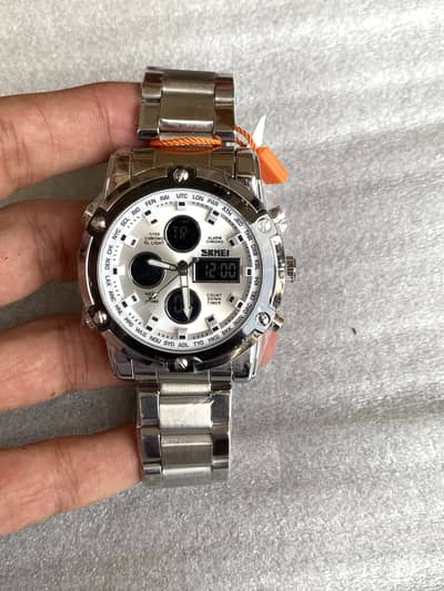 Luxiro watch