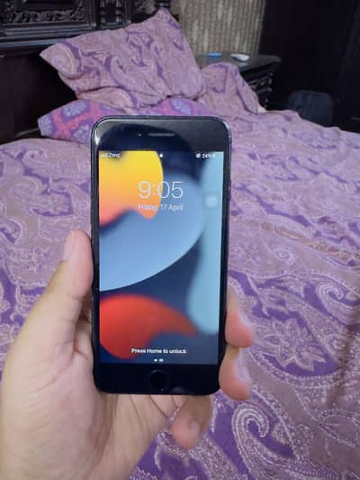 Apple iPhone 7 contact only on WhatsApp 03184440276