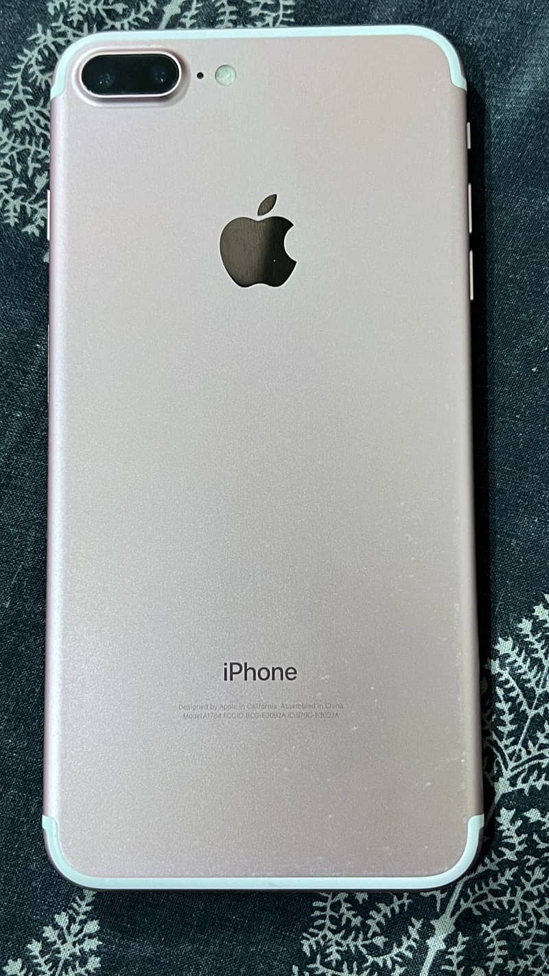 Apple iPhone 7 Plus 2