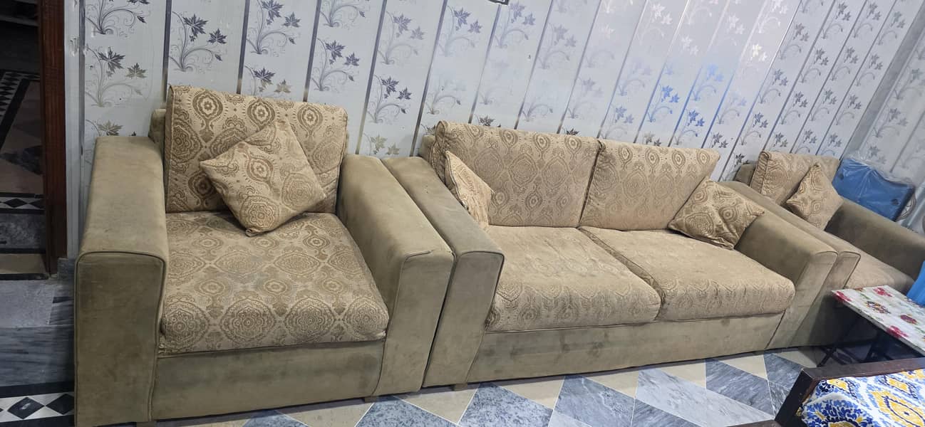 Sofas for Sale 0