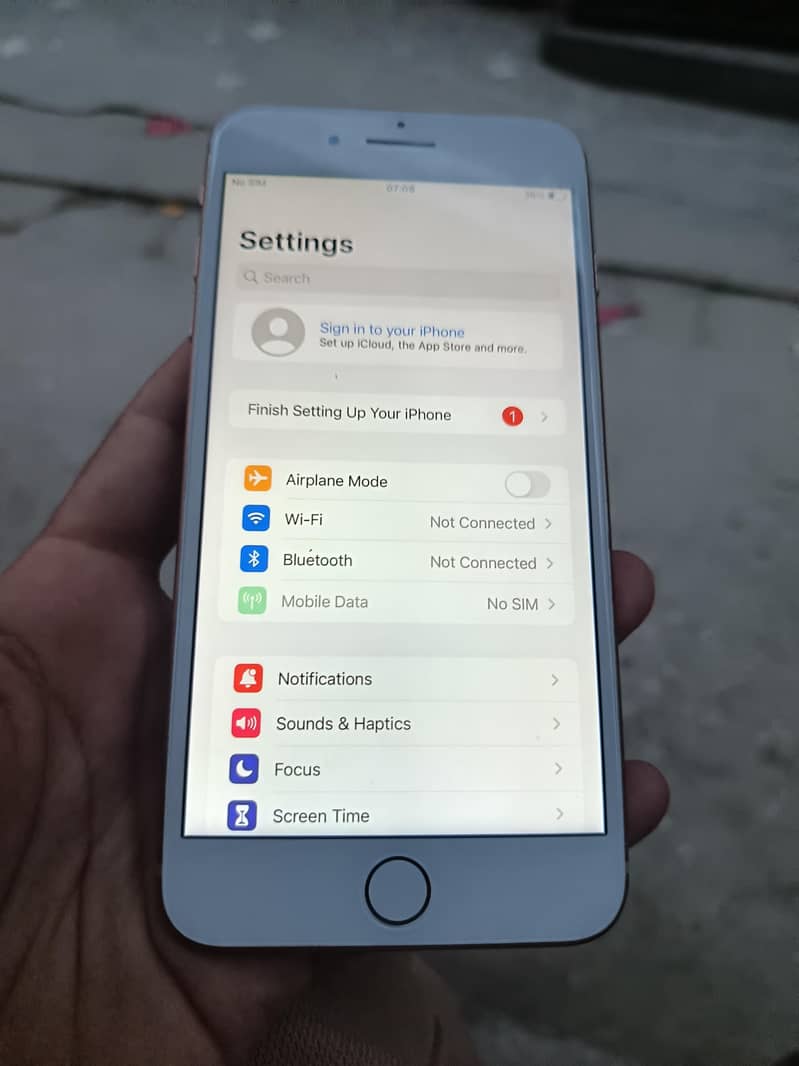 iPhone 8 plus 6