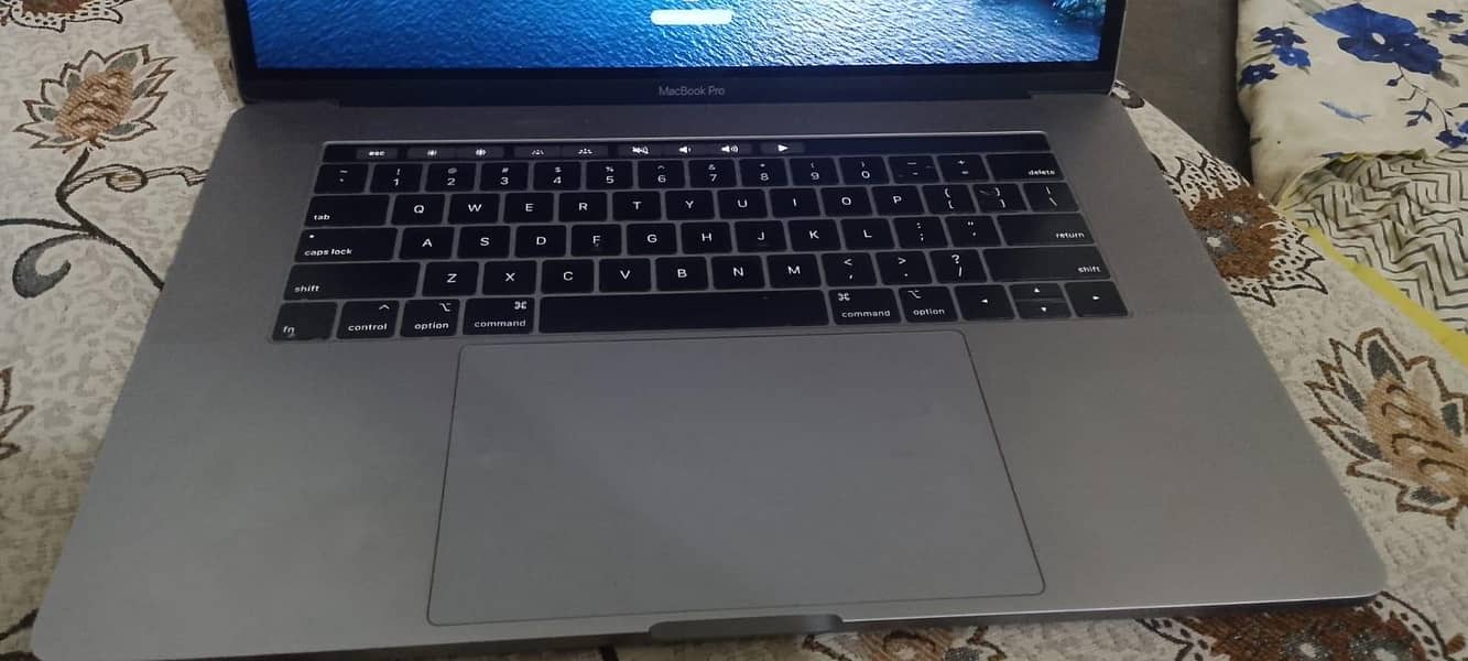 MacBook 2018 2