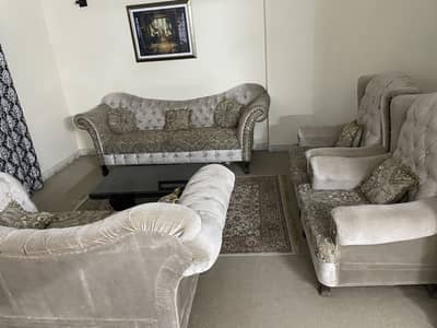 7 Seater Sofa with 7 Cushions (Very less used)