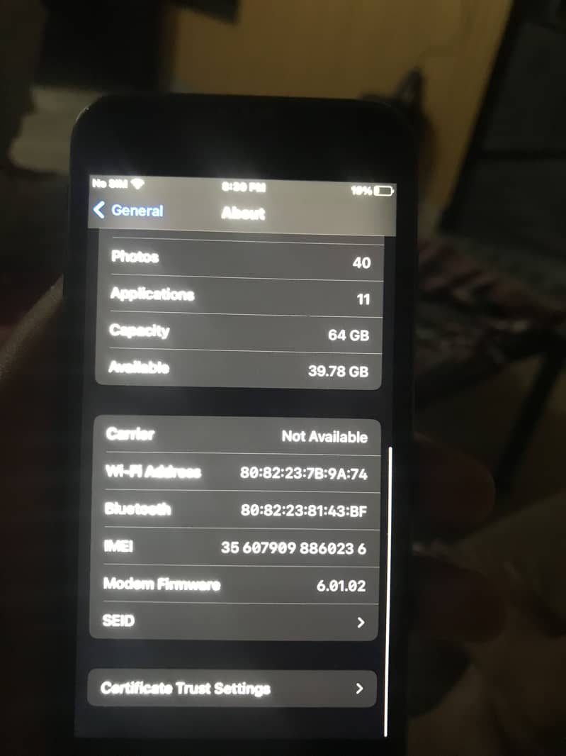 Apple iPhone 8 4