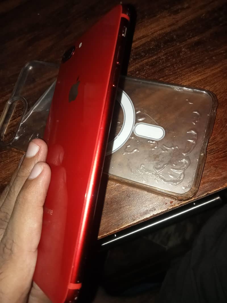 Apple iPhone 8 Plus 2