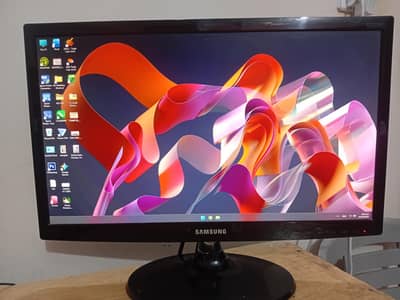 Samsung S22c300 22 inch lcd monitor