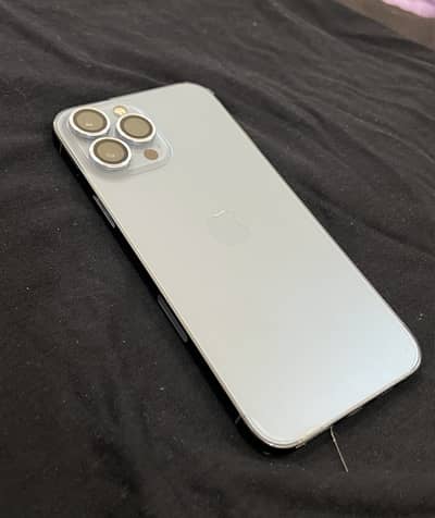 iPhone 13 Pro Max JV