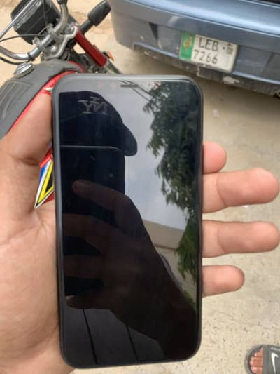 Apple iPhone XR