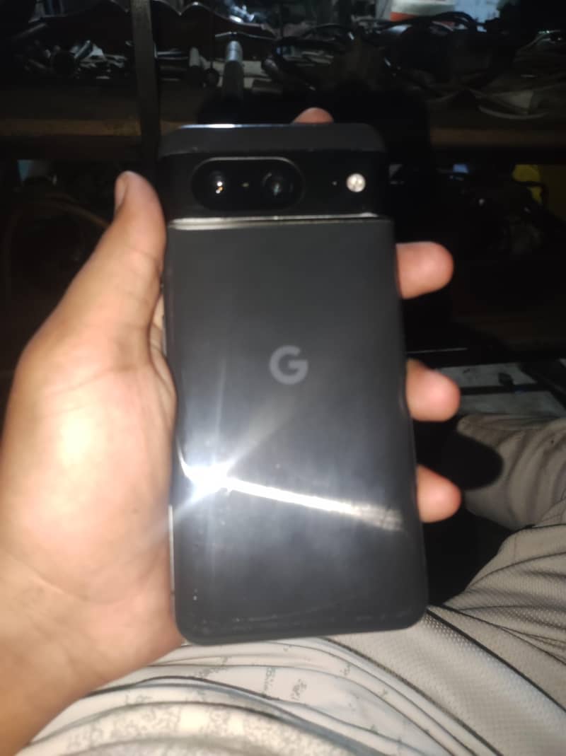 Google Pixel 8 1
