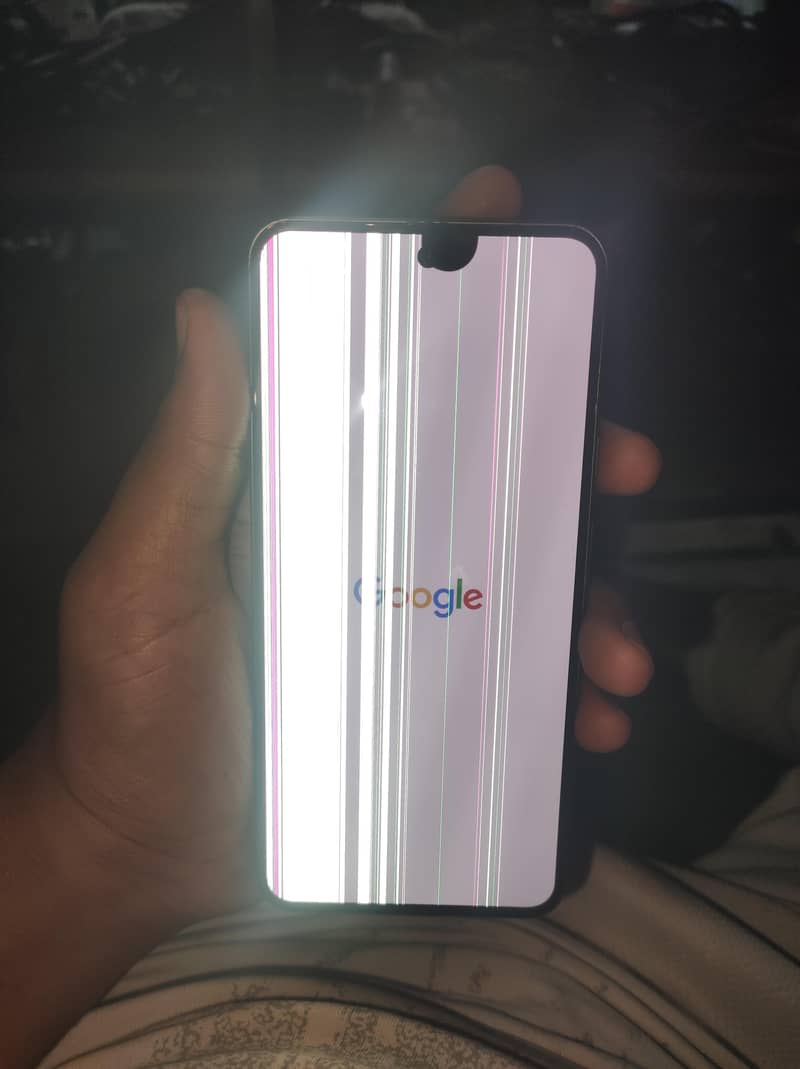 Google Pixel 8 3