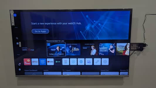 Lg 4k UHD 65 inch smart led TV for sale in excellent condition 10/10