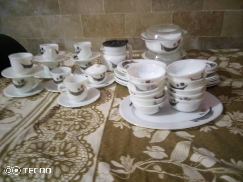 marble dinner set 4