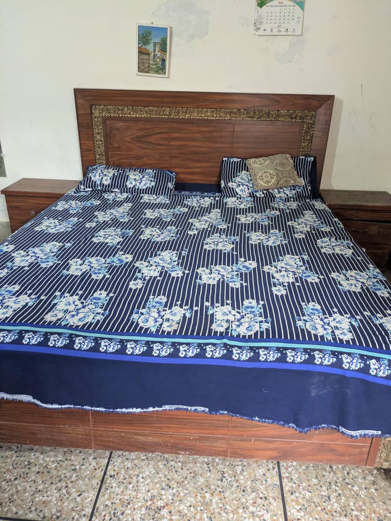 Double size bed and two side table 2