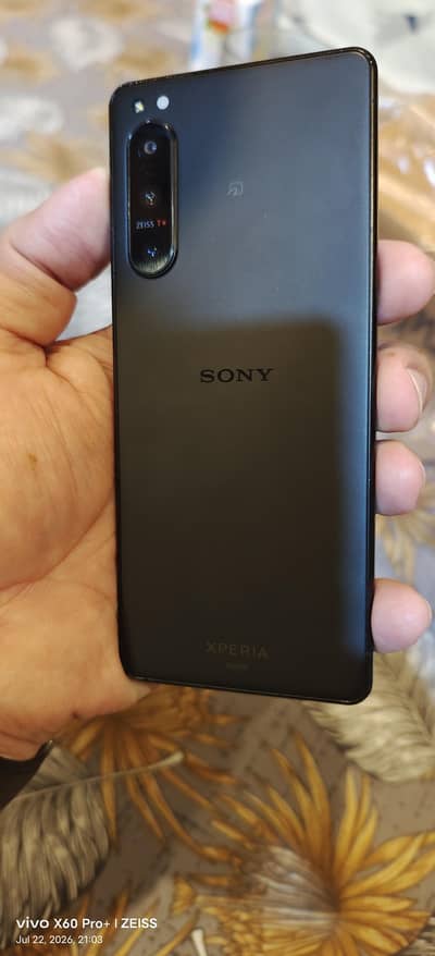 sony xperia 5 mark 4 snapdragon 8gen1 gaming phone