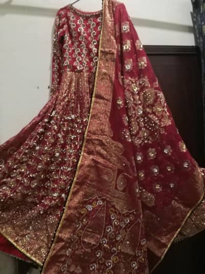 urgent for sale bridal maxi completely hand made work