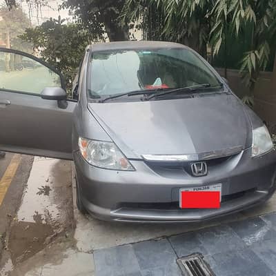 Honda city 2005 automatic available for Indrive, or families / office