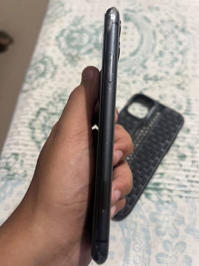 Iphone 11 factory unlocked