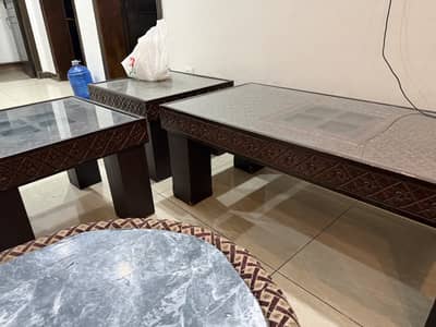 Table set for living room and 6 seat sofa