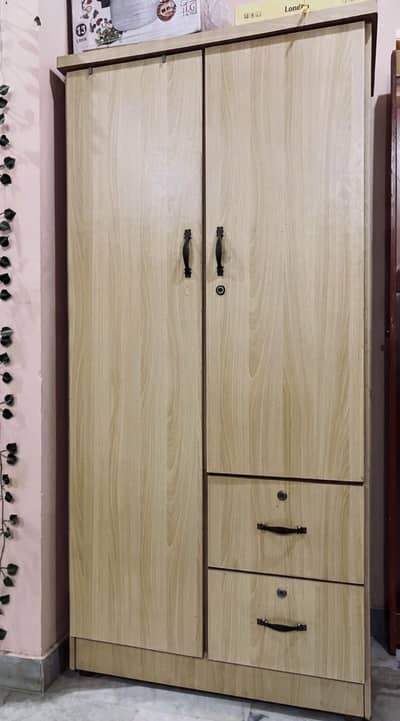 Oak wooden double door wardrobe