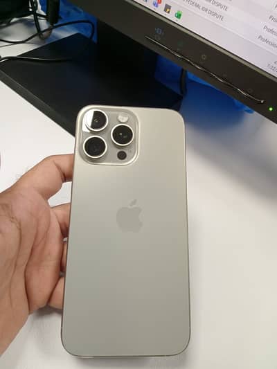 Apple iPhone 15 Pro Max