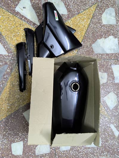 125 shape 70 fuel Tank