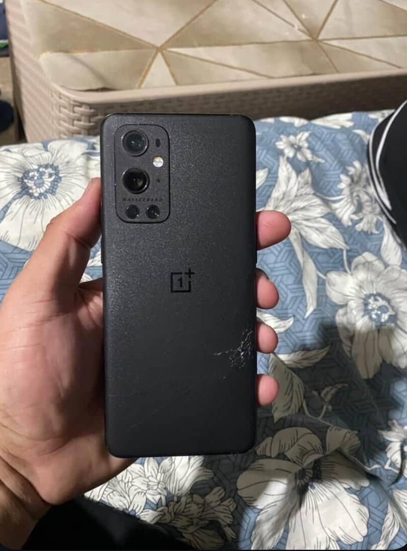 One Plus 9 Pro 0