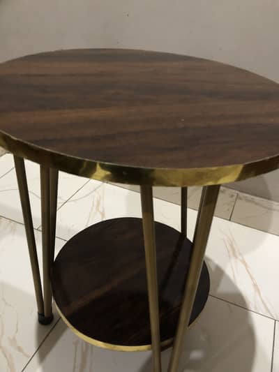 Small side table good condition