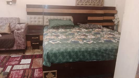 lasani cusion bed with side tables . . n dressing in excellent