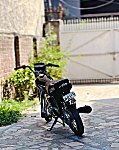 Honda 125 2023 model original used- Sialkot