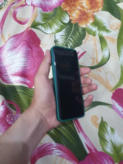 Samsung Mobile S8 with 3 back covers