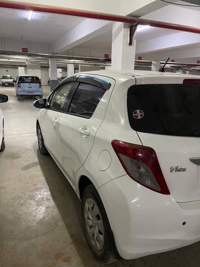 Toyota Vitz 2013