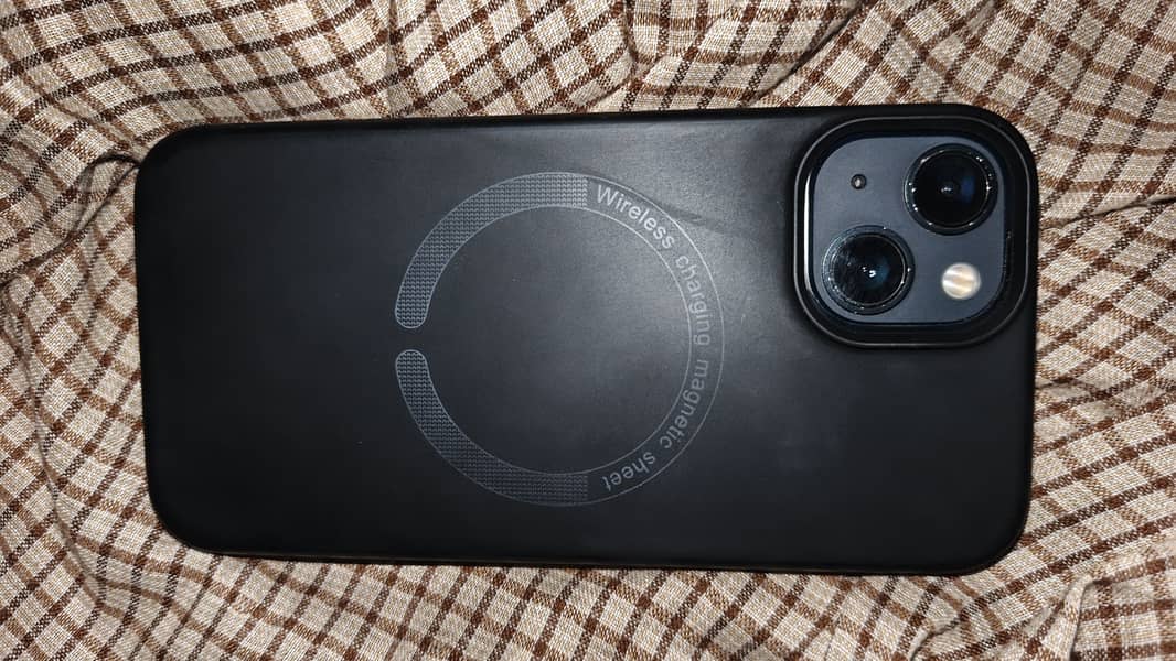 Apple iPhone 13 1