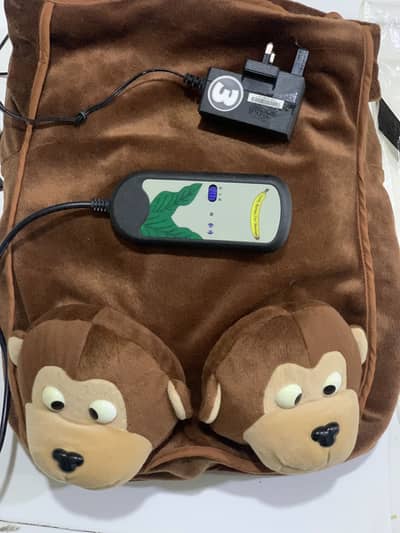 Electric foot massager