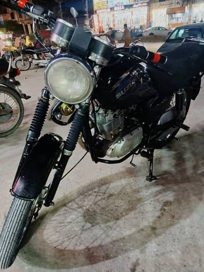 Suzuki GS 150