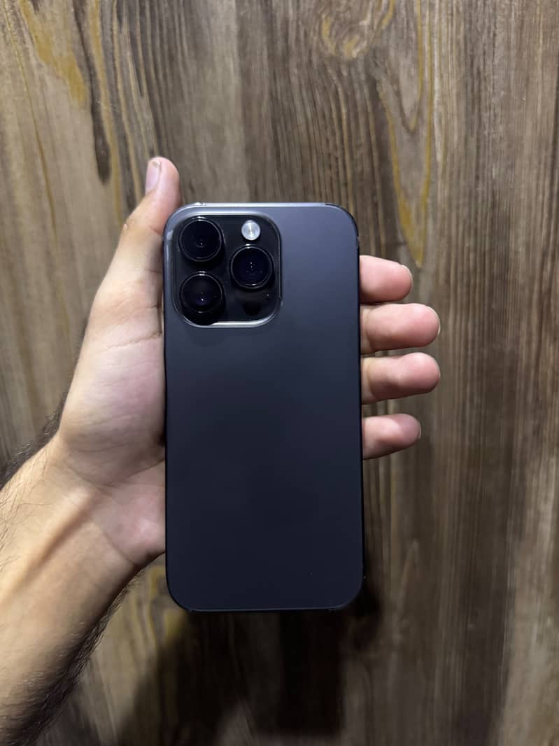 Apple iPhone 14 Pro 3