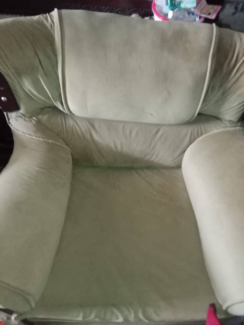 Use sofa set 0