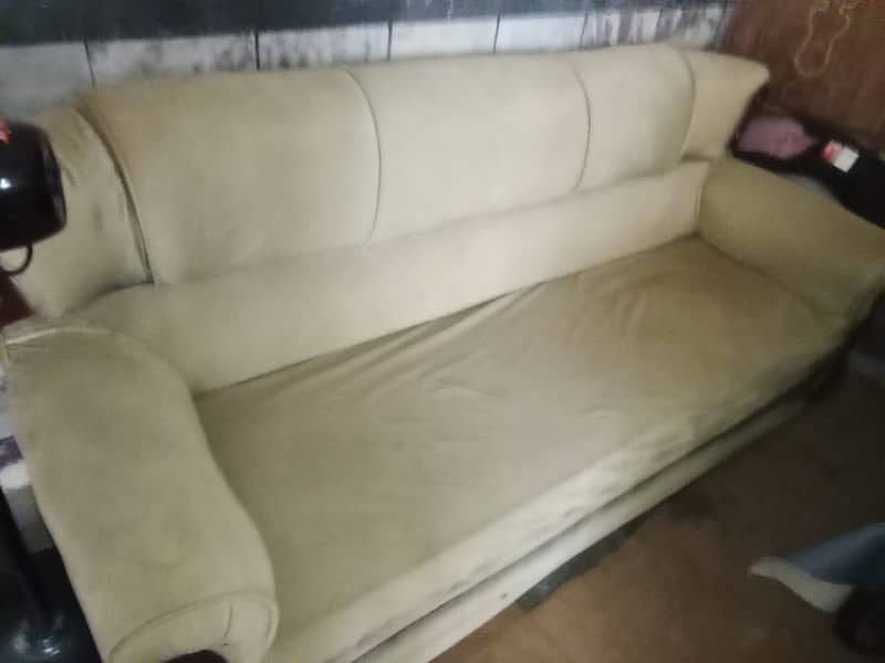 Use sofa set 2